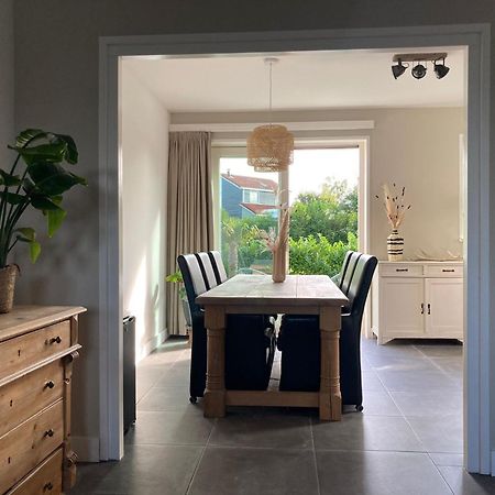 Birdhouse Texel Bed & Breakfast De Koog  Bagian luar foto